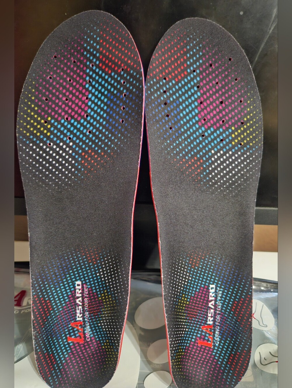 Larsaro Multicolor Athletic Shoe Insoles